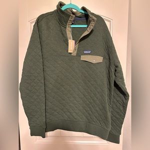 NWT Patagonia Men's Cotton Quilt Snap-T Pullover Top - Extra-Large Green.
